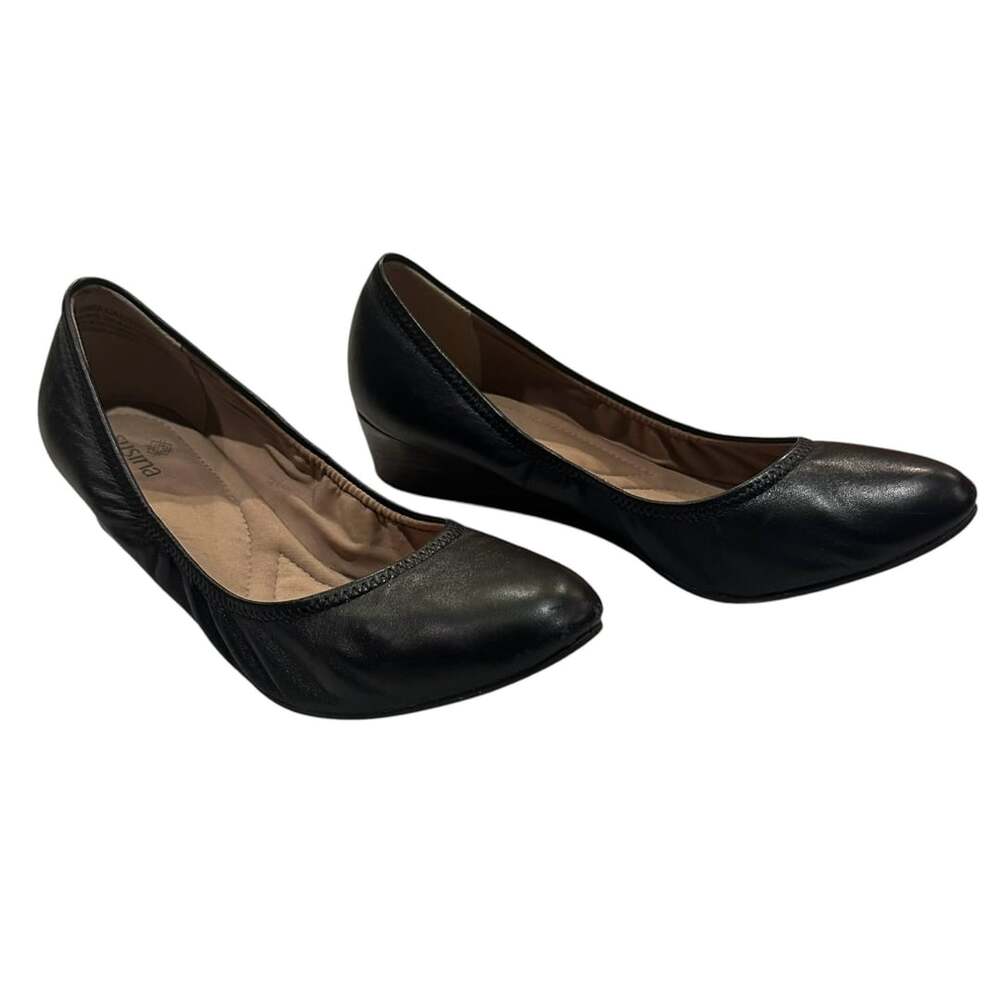 Susina Wedge Pumps Size 7.5W Black Leather Shoes